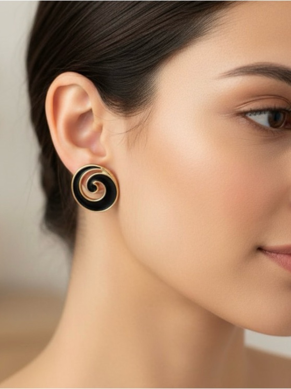 MONET Post Gold Tone Round Earrings - Vintage